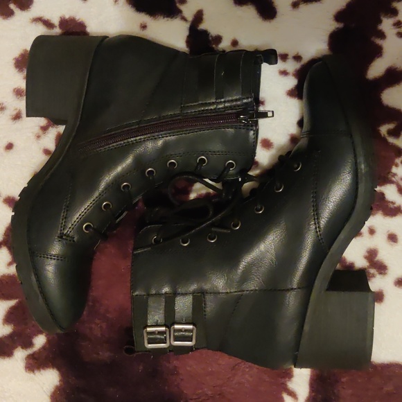 Rampage Kellin Booties - Picture 2 of 9
